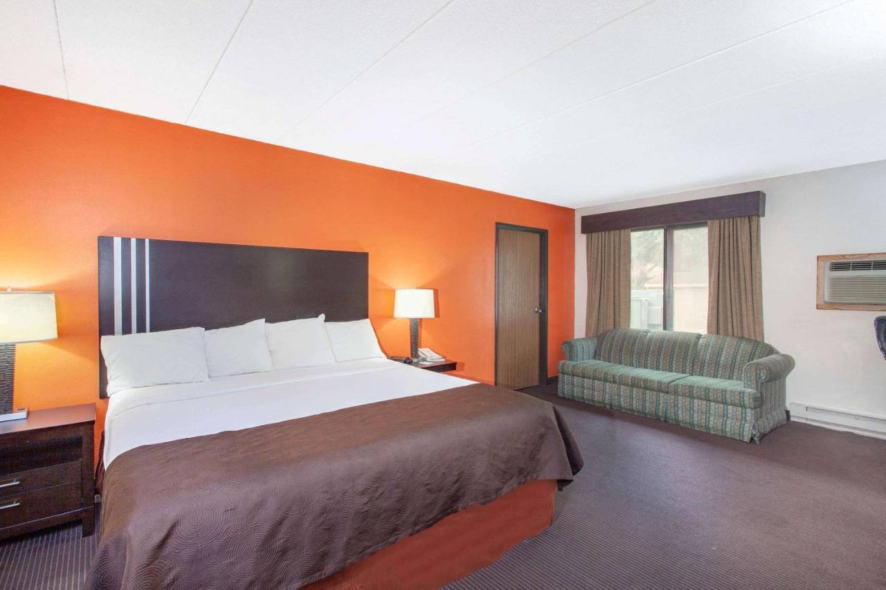 Americinn By Wyndham Carlton Εξωτερικό φωτογραφία