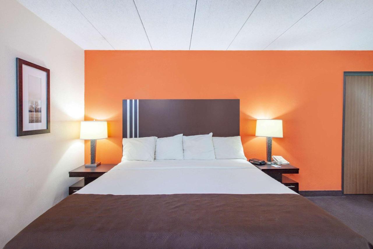 Americinn By Wyndham Carlton Εξωτερικό φωτογραφία